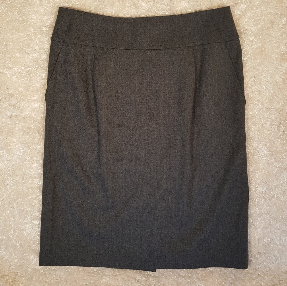 Talbots Grey Wool Pencil Skirt with Front Pockets - Picture 8 of 8